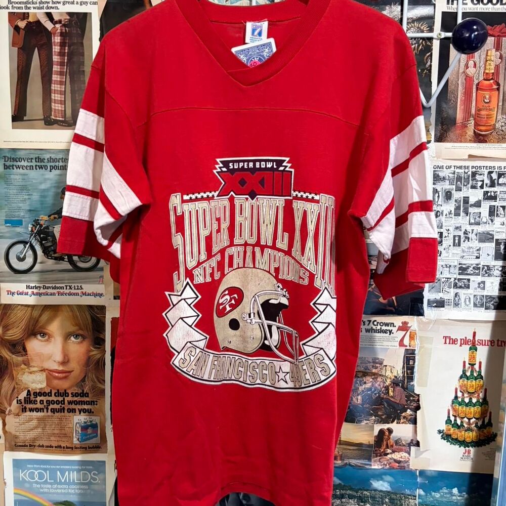 Nfl Men's Red T-shirt